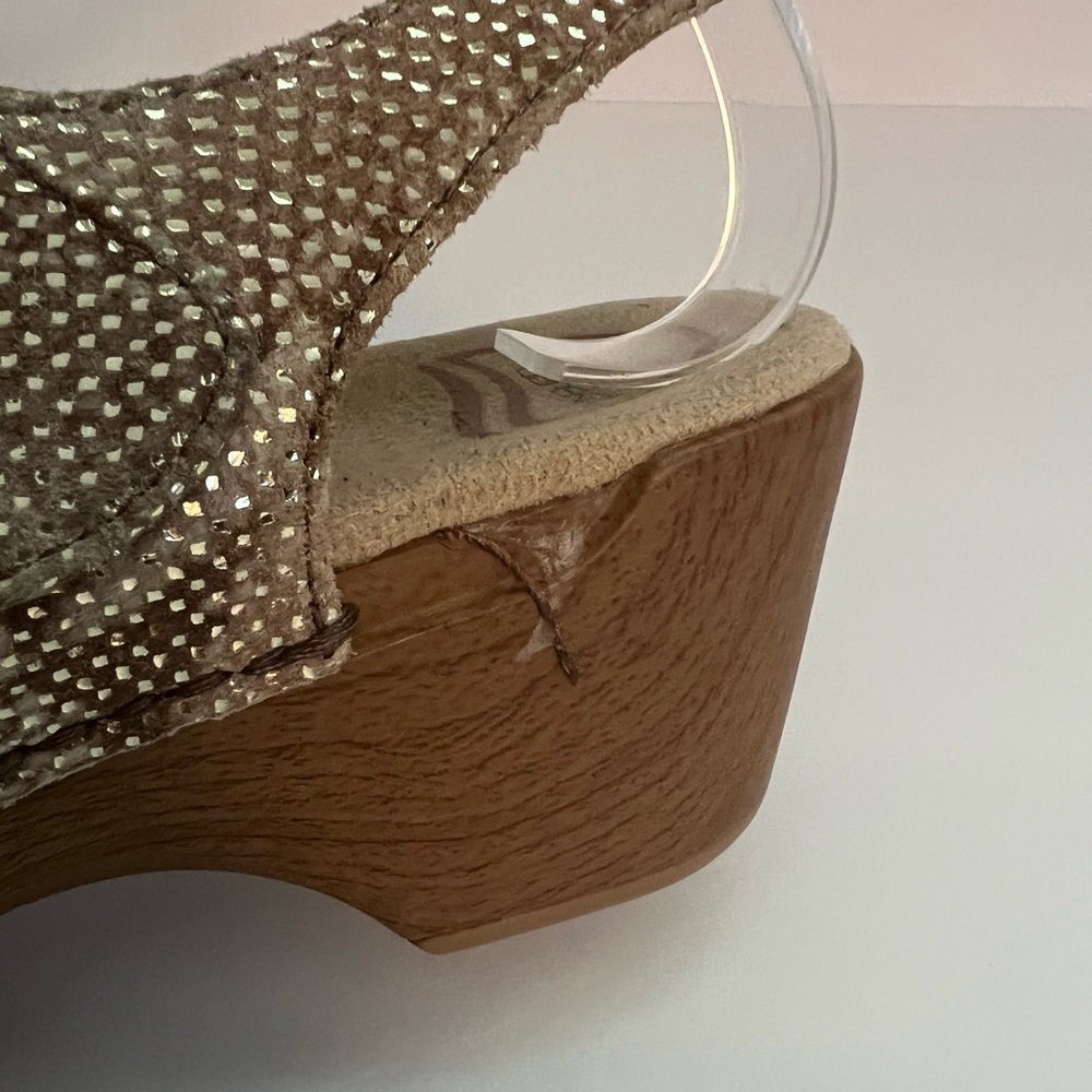 Dansko Sonnet Tan Snakeskin Leather Sandals - Picture 9 of 12